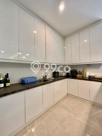 Jual Rumah Mewah Megah Dengan View Cantik di Kemang, Jakarta Selatan Jual Rumah Mewah Megah Dengan View Cantik di Kemang, Jakarta Selatan