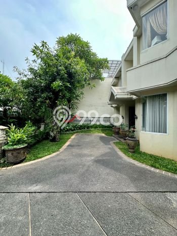 Rumah di Cilandak, Jakarta Selatan, LT 303m² LB 350m² Rumah di Cilandak, Jakarta Selatan, LT 303m² LB 350m²