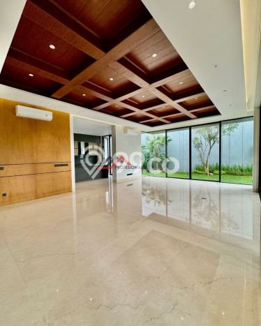 Rumah Elit Modern Tanpa Renovasi di Cipete Jakarta Selatan Rumah Elit Modern Tanpa Renovasi di Cipete Jakarta Selatan