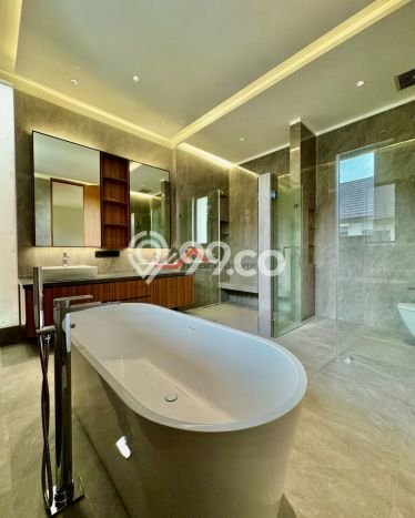 Rumah Elit Modern Tanpa Renovasi di Cipete Jakarta Selatan Rumah Elit Modern Tanpa Renovasi di Cipete Jakarta Selatan
