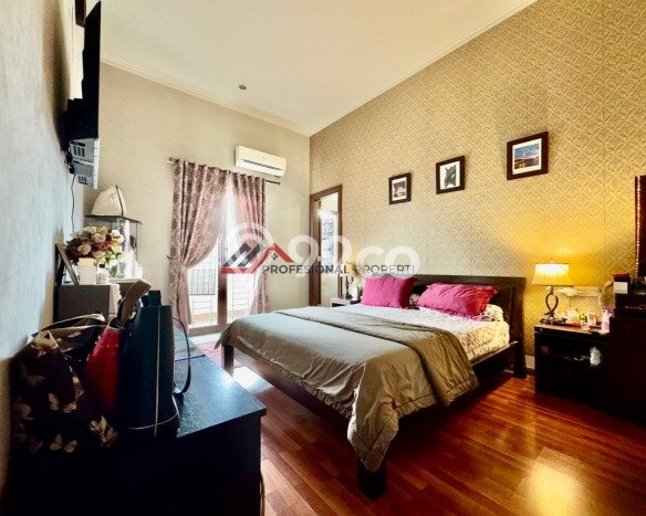 Rumah Elit Modern Tanpa Renovasi di Cipete Jakarta Selatan Rumah Elit Modern Tanpa Renovasi di Cipete Jakarta Selatan