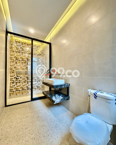 Rumah Luxury Modern Siap Huni di Ampera Jakarta Selatan Rumah Luxury Modern Siap Huni di Ampera Jakarta Selatan