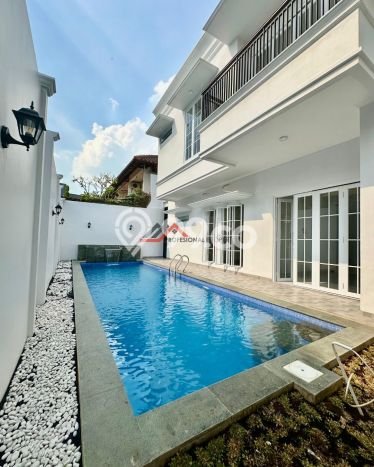For Sale! Luxury House LT 302m2 Desain Modern di Lebak Bulus For Sale! Luxury House LT 302m2 Desain Modern di Lebak Bulus