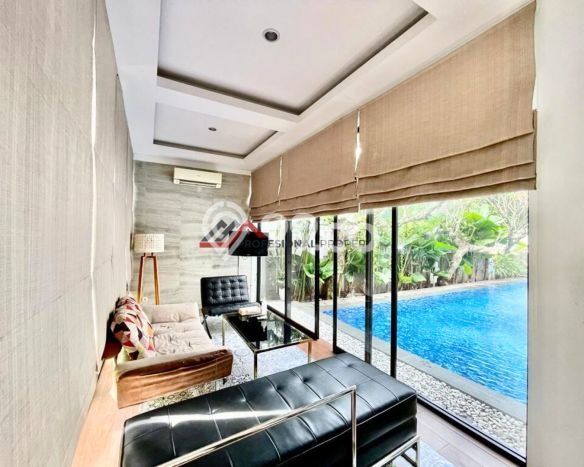 Rumah Elit LB 450m2 Siap Huni Desain Elegan di Kemang, Jakarta Selatan Rumah Elit LB 450m2 Siap Huni Desain Elegan di Kemang, Jakarta Selatan