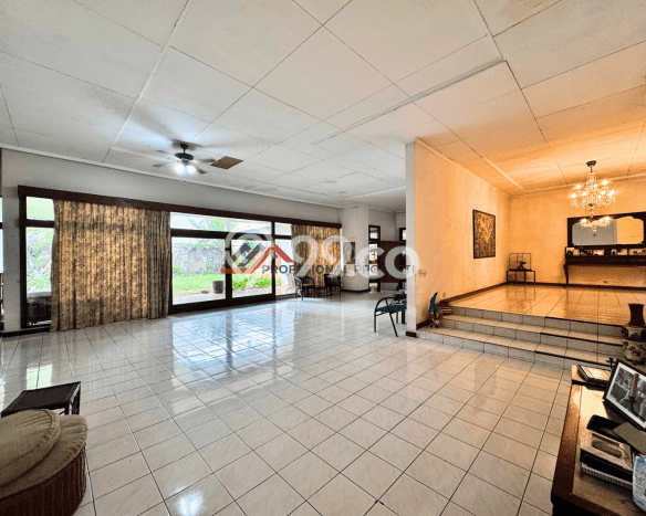Rumah Elit Modern Tanpa Renovasi di Kemang Jakarta Selatan Rumah Elit Modern Tanpa Renovasi di Kemang Jakarta Selatan