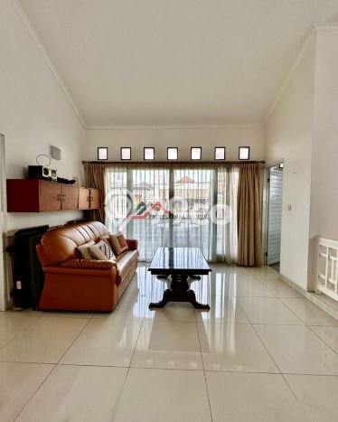 Dijual Rumah Luas Megah Dengan View Cantik di Lebak Bulus, Jakarta Selatan Dijual Rumah Luas Megah Dengan View Cantik di Lebak Bulus, Jakarta Selatan