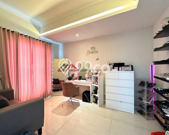 Siap Huni Rumah Mewah 4 Kamar di Cilandak Dekat ke Mana Saja Siap Huni Rumah Mewah 4 Kamar di Cilandak Dekat ke Mana Saja