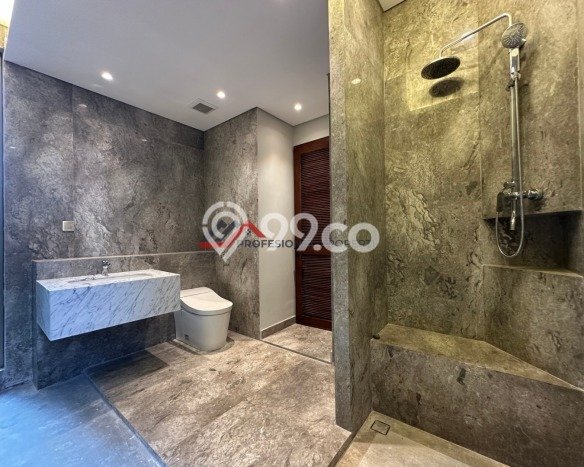 For Sale! Premium House LT 165m2 Desain Modern di Kemang For Sale! Premium House LT 165m2 Desain Modern di Kemang