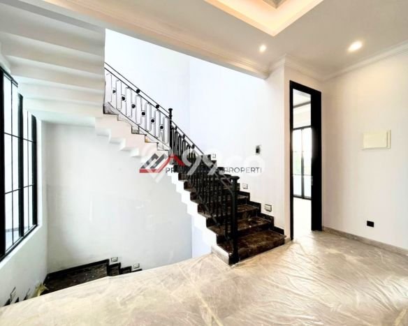 For Sale Rumah Elit Exclusive di Cilandak, Jakarta Selatan For Sale Rumah Elit Exclusive di Cilandak, Jakarta Selatan