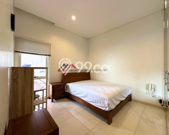 Hunian Elit LB 200m2 Siap Pakai Desain Elegan di Lebak Bulus, Jakarta Selatan Hunian Elit LB 200m2 Siap Pakai Desain Elegan di Lebak Bulus, Jakarta Selatan