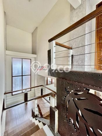 Dijual Rumah Premium dengan Fasilitas Sekitar Lengkap di Cinere, Depok Dijual Rumah Premium dengan Fasilitas Sekitar Lengkap di Cinere, Depok
