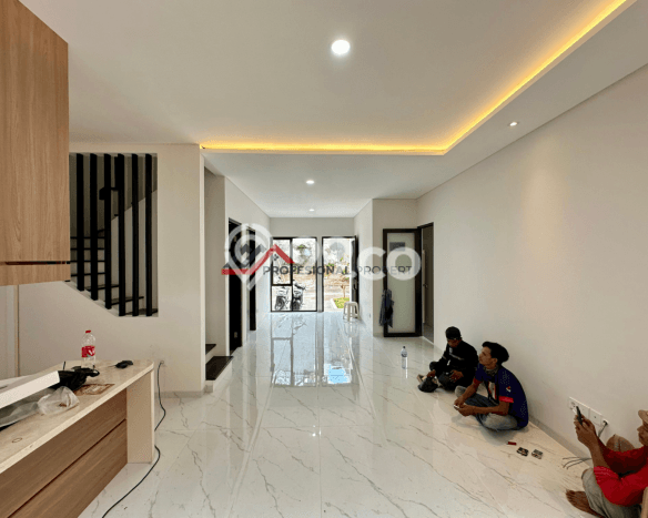 Siap Huni Hunian Elit 3 Kamar di Cilandak Dekat ke Mana Pun Siap Huni Hunian Elit 3 Kamar di Cilandak Dekat ke Mana Pun