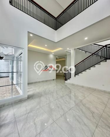For Sale! Luxury House LT 302m2 Desain Modern di Lebak Bulus For Sale! Luxury House LT 302m2 Desain Modern di Lebak Bulus