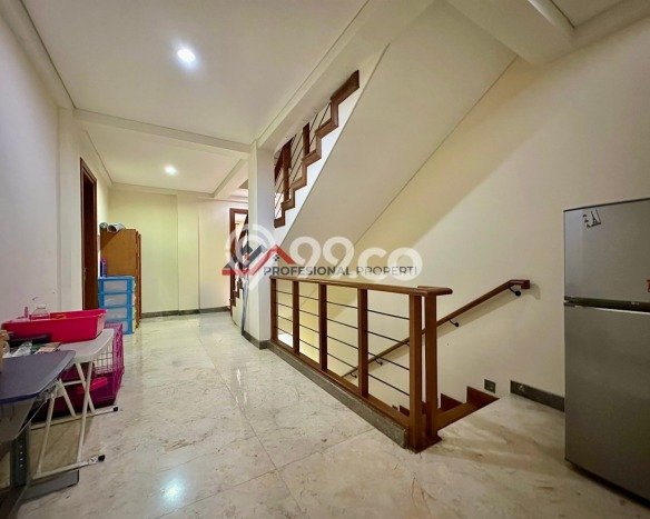 For Sale! Premium House LT 173m2 Desain Modern di Lebak Bulus For Sale! Premium House LT 173m2 Desain Modern di Lebak Bulus