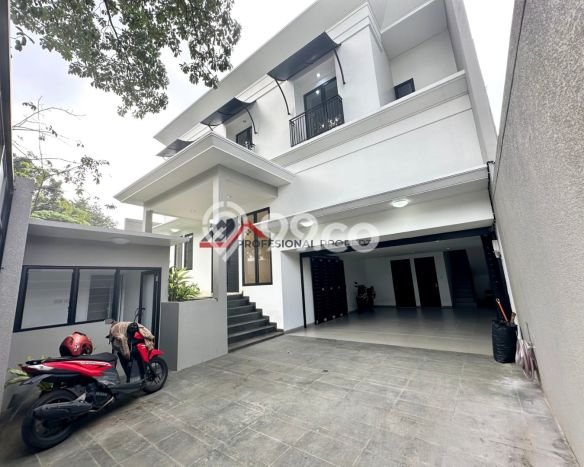 Siap Huni Rumah Mewah 5 Kamar di Cilandak Dekat ke Mana Saja Siap Huni Rumah Mewah 5 Kamar di Cilandak Dekat ke Mana Saja