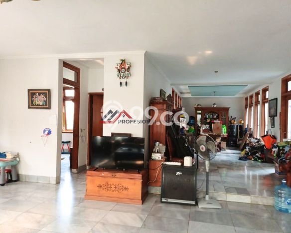 Rumah Luxury Modern Siap Huni di Pondok Indah Jakarta Selatan Rumah Luxury Modern Siap Huni di Pondok Indah Jakarta Selatan