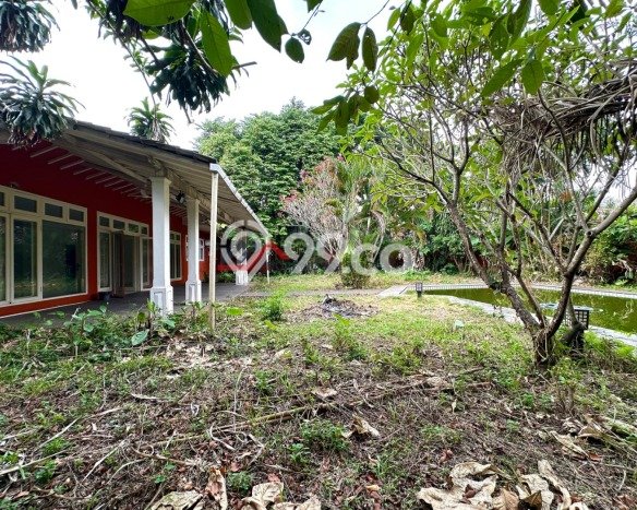 For Sale! Premium House LT 1374m2 Desain Modern di Kemang For Sale! Premium House LT 1374m2 Desain Modern di Kemang