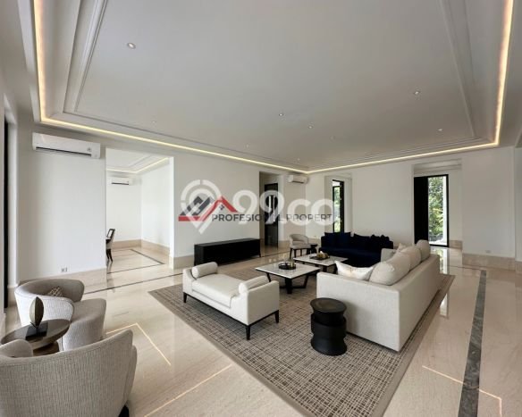 Jual Rumah Luas Elegan Dengan View Eksklusif di Kemang, Jakarta Selatan Jual Rumah Luas Elegan Dengan View Eksklusif di Kemang, Jakarta Selatan
