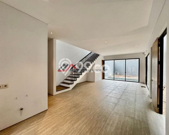 Rumah Elit Modern Tanpa Renovasi di Kemang Jakarta Selatan Rumah Elit Modern Tanpa Renovasi di Kemang Jakarta Selatan