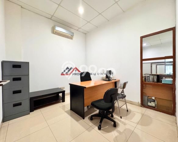Ruko Dijual di Prime Area Jakarta Selatan Luas 294m2 Ruko Dijual di Prime Area Jakarta Selatan Luas 294m2