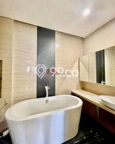 Hunian Mewah Siap Huni LT 438m2 di Cilandak, Jakarta Selatan Hunian Mewah Siap Huni LT 438m2 di Cilandak, Jakarta Selatan