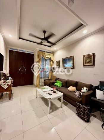 Rumah Eksklusif Siap Huni LT 700m2 di Cinere, Depok Rumah Eksklusif Siap Huni LT 700m2 di Cinere, Depok