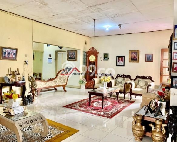 Dijual Rumah Luas Elegan Dengan View Eksklusif di Cipete, Jakarta Selatan Dijual Rumah Luas Elegan Dengan View Eksklusif di Cipete, Jakarta Selatan