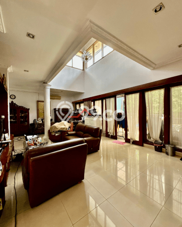 Jual Rumah Luas Megah Dengan View Cantik di Lebak Bulus, Jakarta Selatan Jual Rumah Luas Megah Dengan View Cantik di Lebak Bulus, Jakarta Selatan