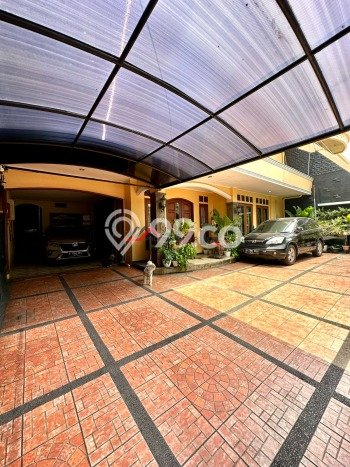 Rumah Elit LB 440m2 Siap Huni Desain Elegan di Tomang, Jakarta Barat Rumah Elit LB 440m2 Siap Huni Desain Elegan di Tomang, Jakarta Barat