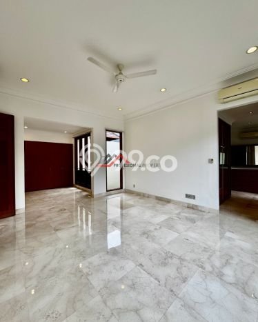 Dijual Rumah Mewah Megah Dengan View Eksklusif di Cipete, Jakarta Selatan Dijual Rumah Mewah Megah Dengan View Eksklusif di Cipete, Jakarta Selatan