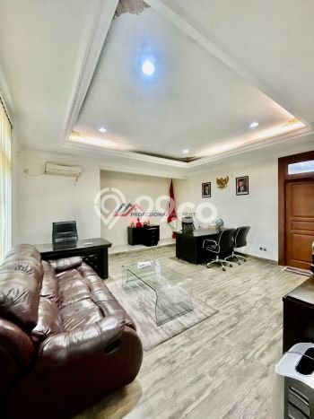 Rumah Berkualitas di Ampera, Jakarta Selatan, LT 900m² LB 500m² - HARGA NEGO! Rumah Berkualitas di Ampera, Jakarta Selatan, LT 900m² LB 500m² - HARGA NEGO!