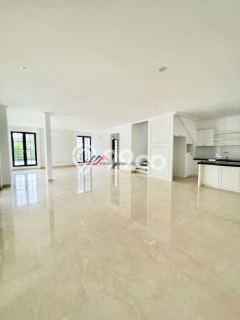 Jual Rumah Luas Megah Dengan View Eksklusif di Lebak Bulus, Jakarta Selatan Jual Rumah Luas Megah Dengan View Eksklusif di Lebak Bulus, Jakarta Selatan
