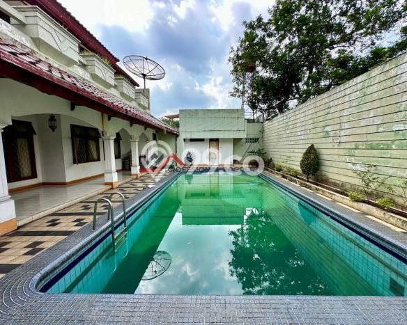Dijual Hunian Mewah dengan Fasilitas Sekitar Lengkap di Cilandak, Jakarta Selatan Dijual Hunian Mewah dengan Fasilitas Sekitar Lengkap di Cilandak, Jakarta Selatan