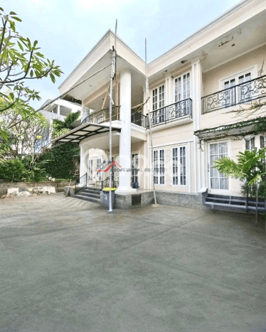 Rumah Mewah Dijual LT 400m2 di Cilandak, Jakarta Selatan Rumah Mewah Dijual LT 400m2 di Cilandak, Jakarta Selatan