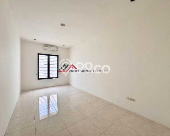 Rumah Luxury Modern Siap Huni di Bintaro Jakarta Selatan Rumah Luxury Modern Siap Huni di Bintaro Jakarta Selatan