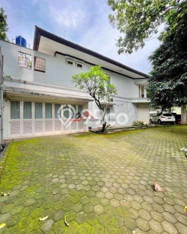 Rumah area Cilandak, Jakarta Selatan, Luas 1038m² LB 700m² Rumah area Cilandak, Jakarta Selatan, Luas 1038m² LB 700m²