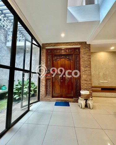 Rumah Elit LB 250m2 Siap Pakai Desain Elegan di Lebak Bulus, Jakarta Selatan Rumah Elit LB 250m2 Siap Pakai Desain Elegan di Lebak Bulus, Jakarta Selatan