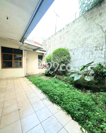 Ready to Use! Premium House LT 405m2 Desain Modern di Lebak Bulus Ready to Use! Premium House LT 405m2 Desain Modern di Lebak Bulus