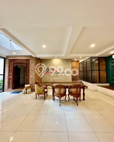 Rumah Elit LB 250m2 Siap Pakai Desain Elegan di Lebak Bulus, Jakarta Selatan Rumah Elit LB 250m2 Siap Pakai Desain Elegan di Lebak Bulus, Jakarta Selatan