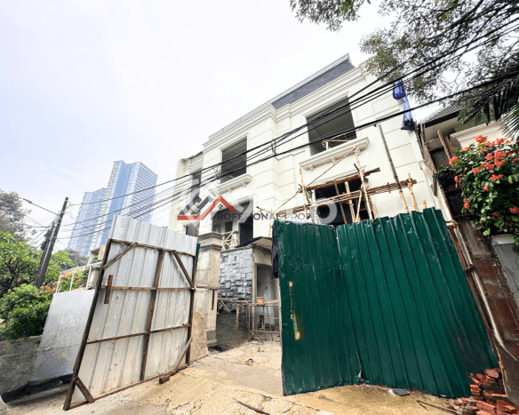 Dijual Hunian Mewah dengan Fasilitas Sekitar Komplit di Kebayoran Baru, Jakarta Selatan Dijual Hunian Mewah dengan Fasilitas Sekitar Komplit di Kebayoran Baru, Jakarta Selatan