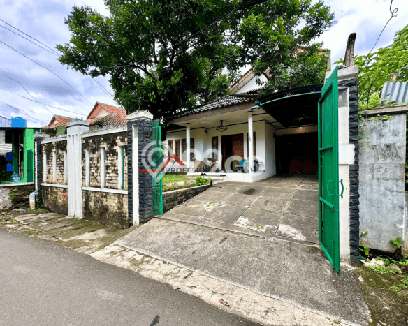 Dijual Rumah Premium dengan Fasilitas Sekitar Lengkap di Cilandak, Jakarta Selatan Dijual Rumah Premium dengan Fasilitas Sekitar Lengkap di Cilandak, Jakarta Selatan