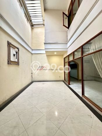 Dijual Rumah Mewah Elegan Dengan View Cantik di Lebak Bulus, Jakarta Selatan Dijual Rumah Mewah Elegan Dengan View Cantik di Lebak Bulus, Jakarta Selatan