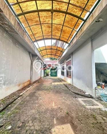 Rumah Elit LB 400m2 Siap Huni Desain Elegan di Kemang, Jakarta Selatan Rumah Elit LB 400m2 Siap Huni Desain Elegan di Kemang, Jakarta Selatan