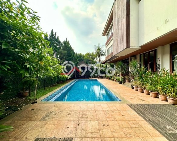 Rumah Strategis area Cilandak, Jakarta Selatan, LT 1024m² LB 1000m² - BISA KPR! Rumah Strategis area Cilandak, Jakarta Selatan, LT 1024m² LB 1000m² - BISA KPR!