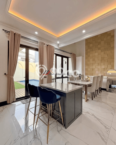 For Sale! Luxury House LT 233m2 Desain Elegan di Lebak Bulus For Sale! Luxury House LT 233m2 Desain Elegan di Lebak Bulus
