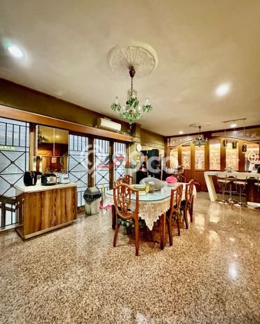 Rumah Elit Modern Siap Huni di Lebak Bulus Jakarta Selatan Rumah Elit Modern Siap Huni di Lebak Bulus Jakarta Selatan