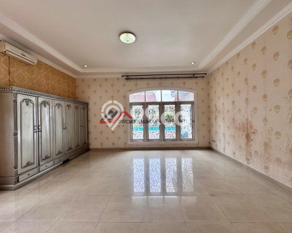 Rumah Elit Modern Siap Huni di Lebak Bulus Jakarta Selatan Rumah Elit Modern Siap Huni di Lebak Bulus Jakarta Selatan