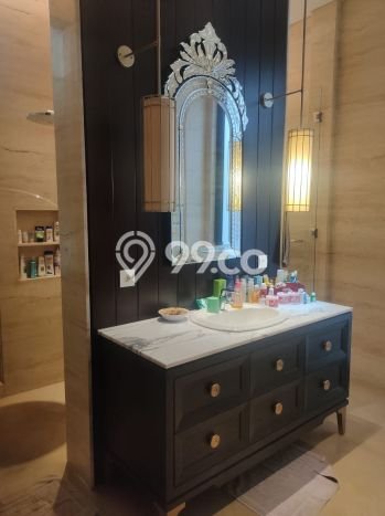 Kesempatan Investasi Rumah LT 1016m² di Lokasi Strategis, Surabaya Kesempatan Investasi Rumah LT 1016m² di Lokasi Strategis, Surabaya