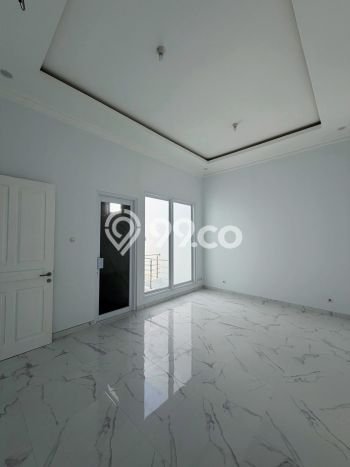 Jual Rumah Eksklusif 4 KT di Citraland, Surabaya Jual Rumah Eksklusif 4 KT di Citraland, Surabaya