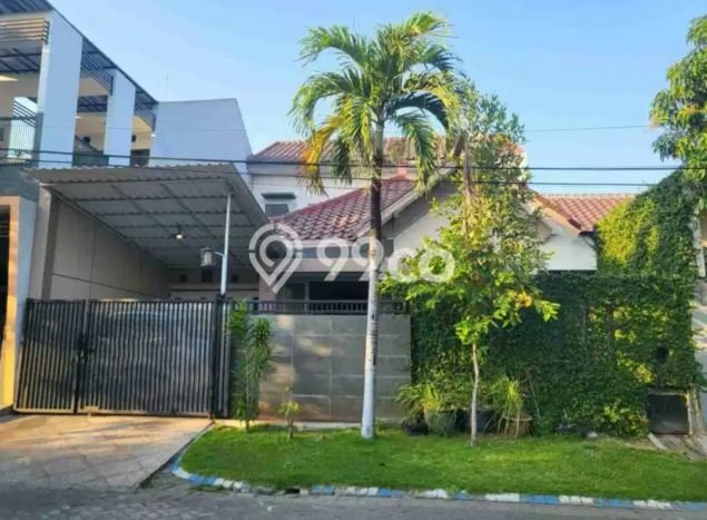 Dijual Cepat Rumah Favorit Siap Huni LB 227m2 di Waru, Sidoarjo Dijual Cepat Rumah Favorit Siap Huni LB 227m2 di Waru, Sidoarjo